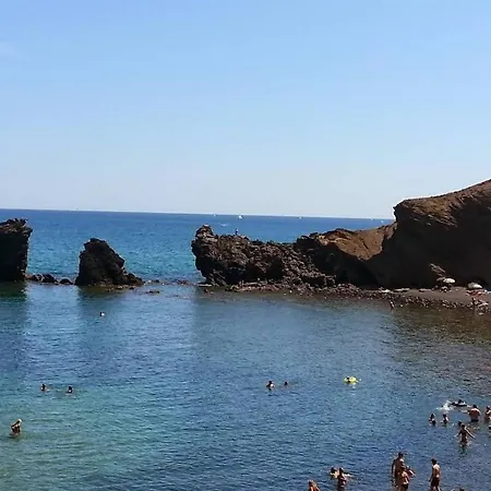 -belle Vue-villa Duplex-ac-jardin-parking *
