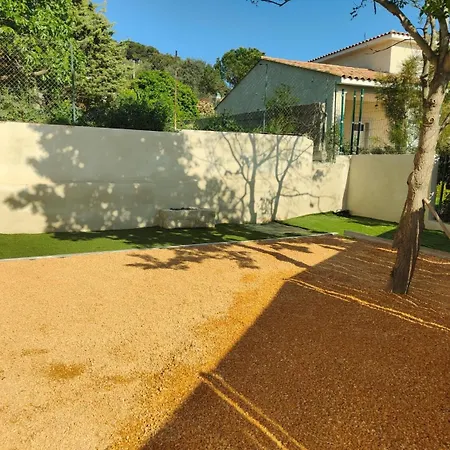 シャレー -belle Vue-villa Duplex-ac-jardin-parking Alignan-du-Vent